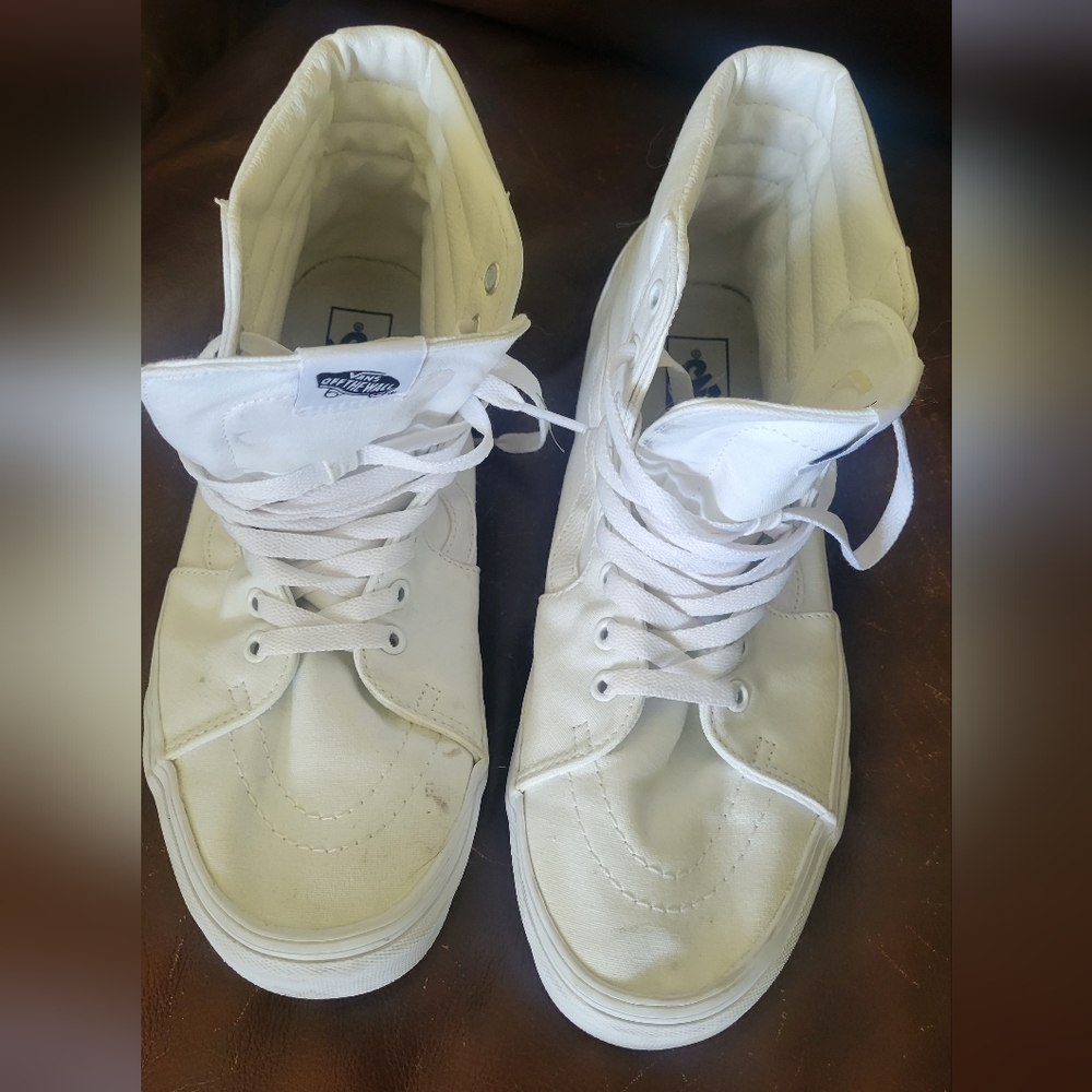 Mens White Van's Size 11